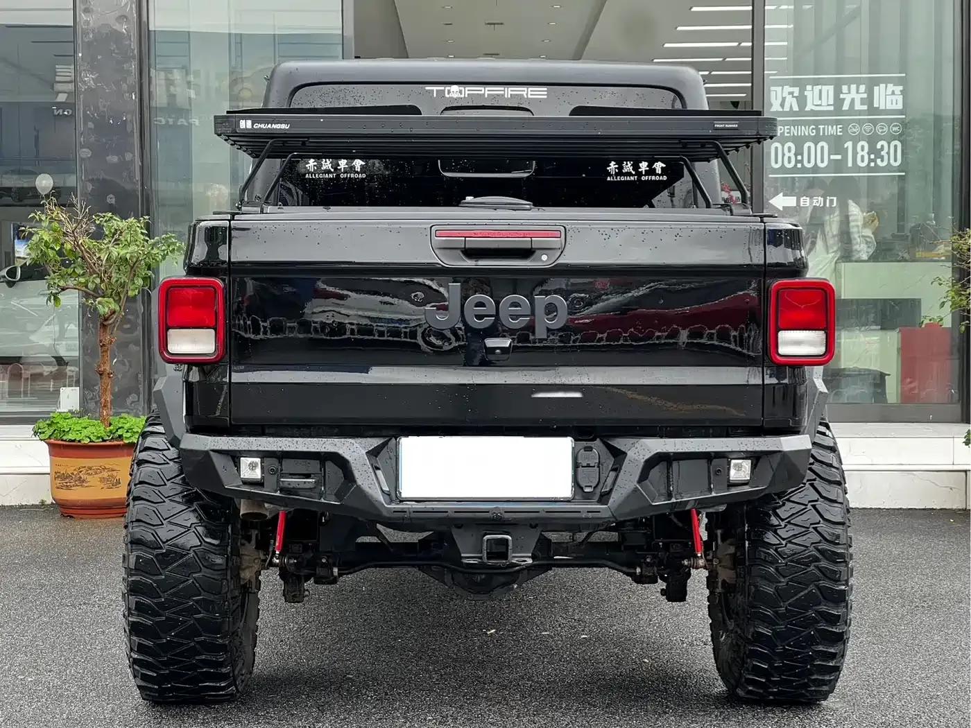 Gladiator 2020 3.6L Canadian Spec — миниатюра 8