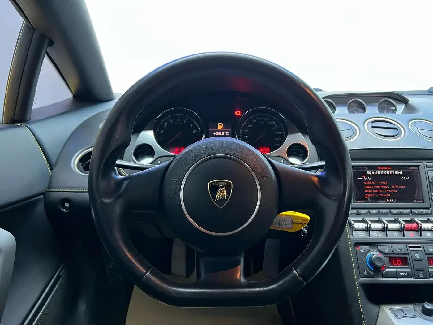 2011 Gallardo LP 560-4 Bicolore — миниатюра 11