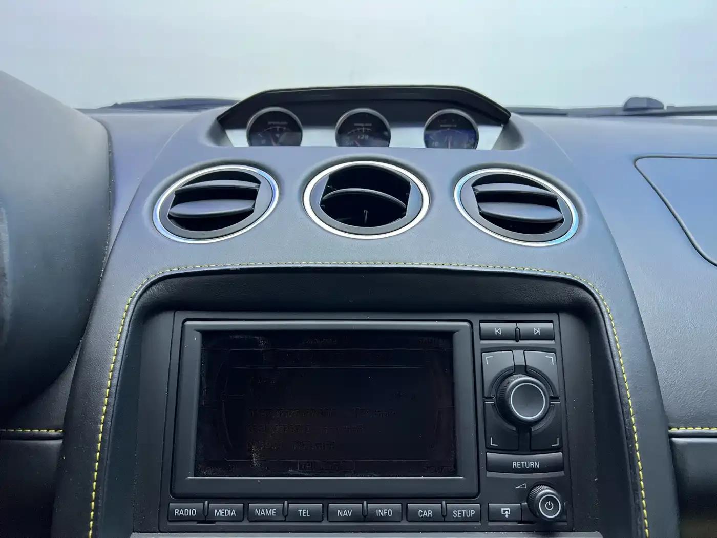 2011 Gallardo LP 560-4 Bicolore — миниатюра 13