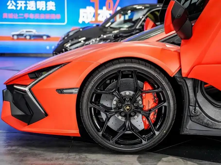 2026 Revuelto 6.5L Automatic — миниатюра 6