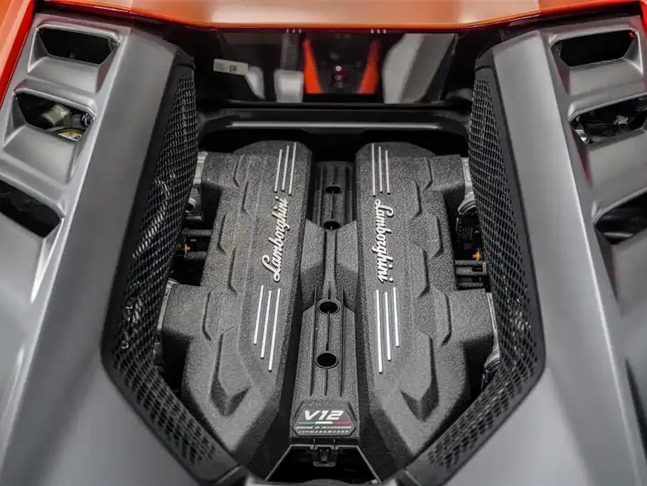 2026 Revuelto 6.5L Automatic — миниатюра 10