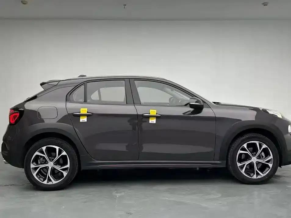 Lynk & Co 02 PHEV 2021 1.5T Pro — миниатюра 2