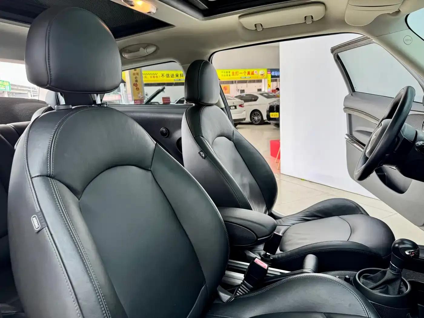 2013 MINI PACEMAN 1.6T COOPER S ALL4 — миниатюра 12