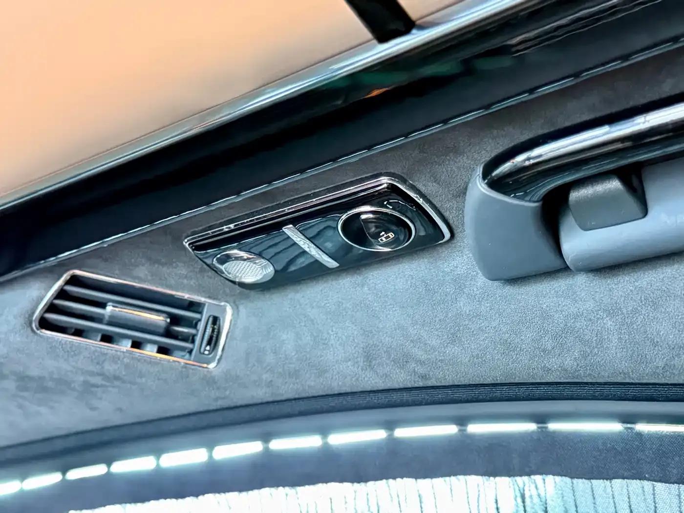 Maybach 2009 6.0T 62 Zeppelin — миниатюра 27