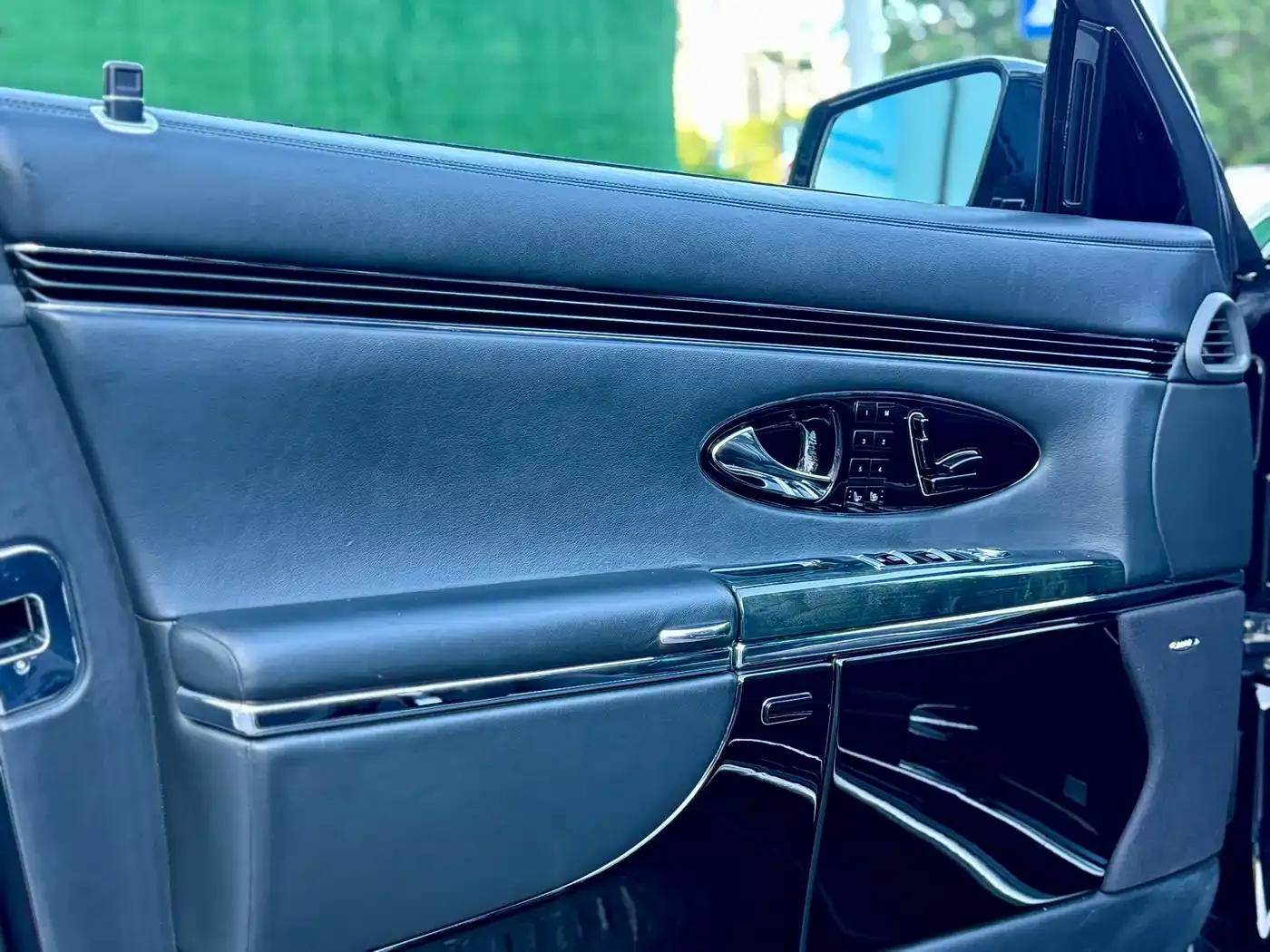 Maybach 2009 6.0T 62 Zeppelin — миниатюра 28