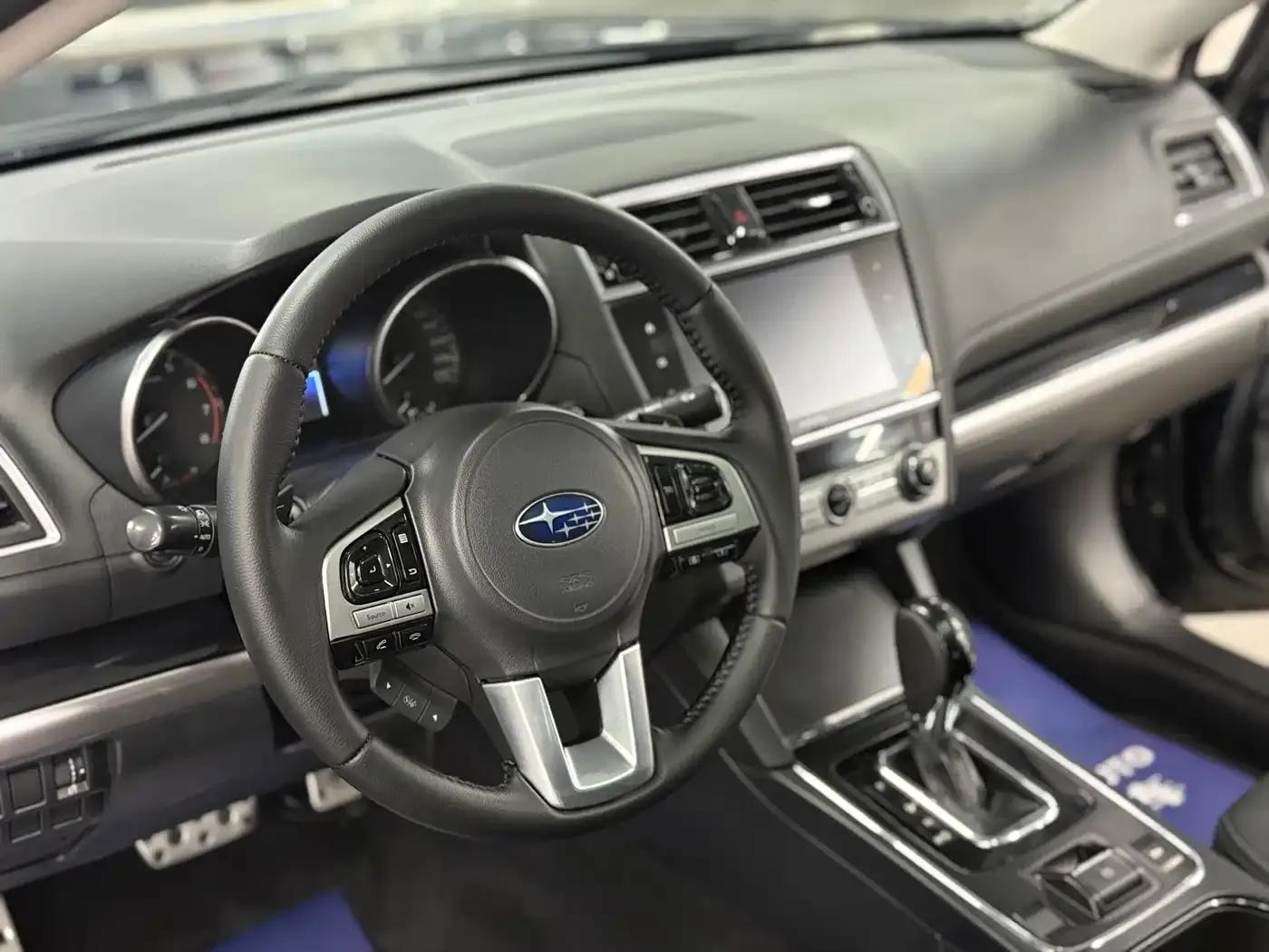 Legacy 2016 2.5i AWD Glory Edition — миниатюра 7