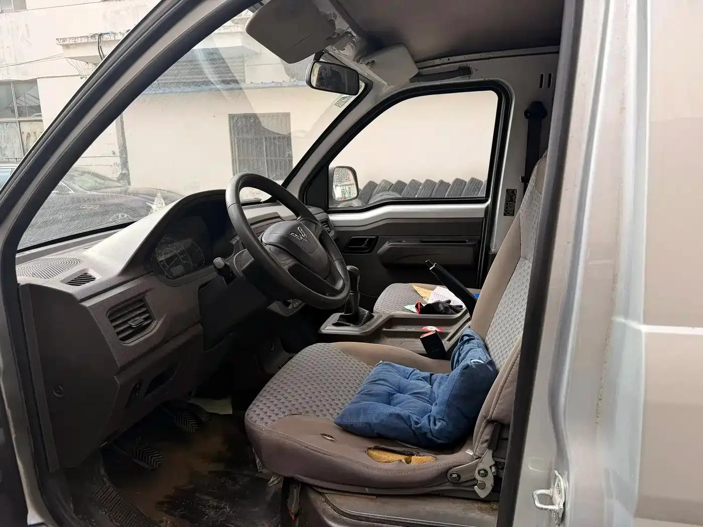 Wuling Rongguang New Card 2019 Model 1.8L Single Cab National VI Emission Standard LJ479Q6 — миниатюра 7