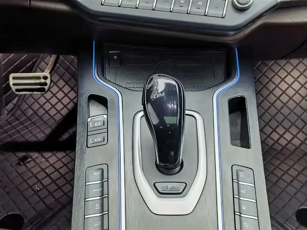 Weipai VV7 GT 2020 2.0T Flagship Edition — миниатюра 13
