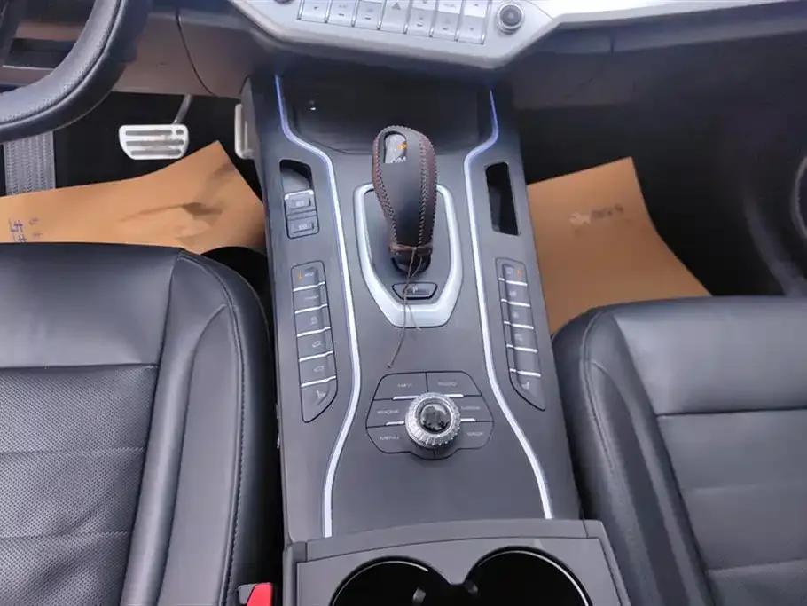 Weipai VV7 GT 2020 2.0T Flagship Edition — миниатюра 16