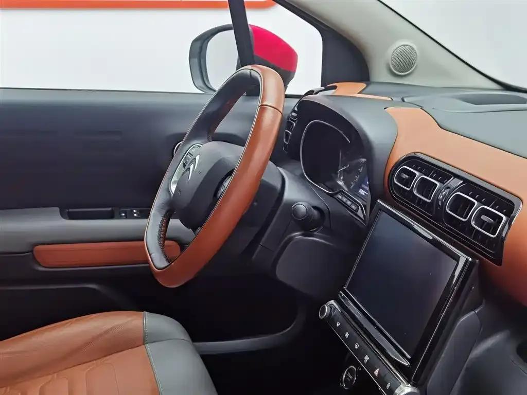 2018 C4 AIRCROSS 350THP Automatic Internet Premium Edition — миниатюра 22