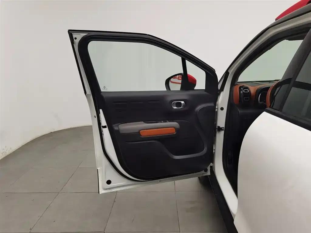 2018 C4 AIRCROSS 350THP Automatic Internet Premium Edition — миниатюра 8
