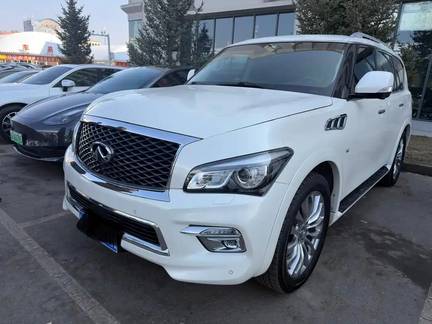 Infiniti QX80 2016 5.6L 4WD — миниатюра 1