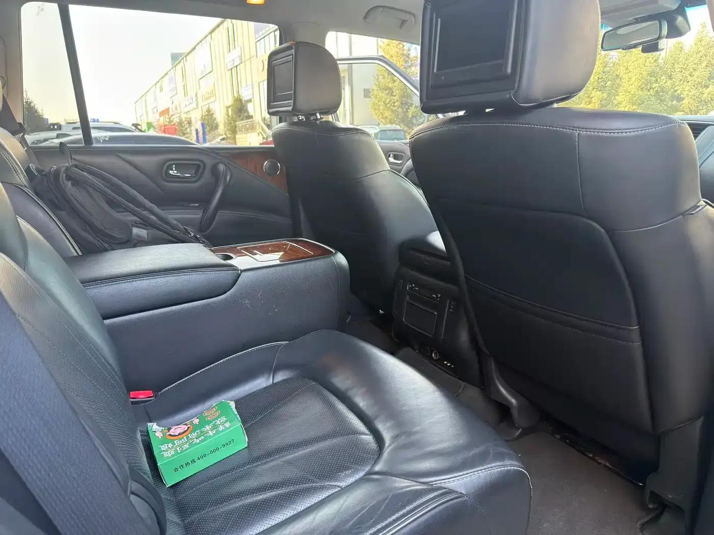 Infiniti QX80 2016 5.6L 4WD — миниатюра 7