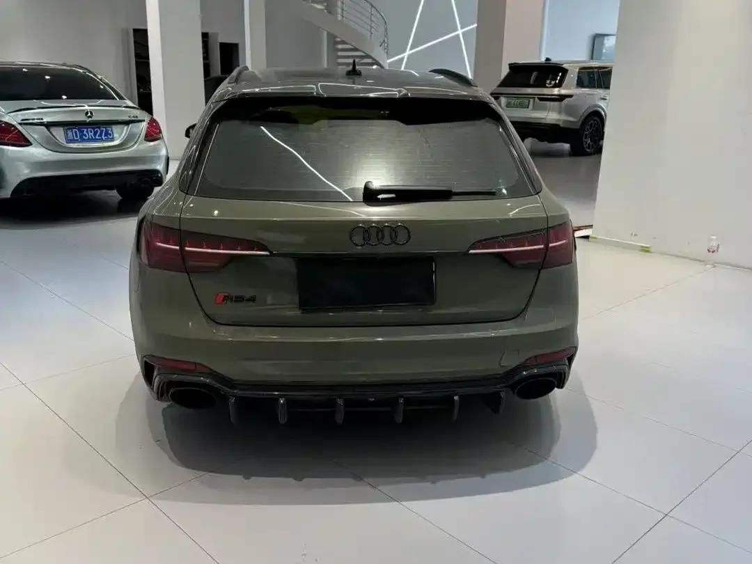 2022 Audi RS 4 RS4 Avant Obsidian Edition — миниатюра 5