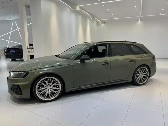 2022 Audi RS 4 RS4 Avant Obsidian Edition