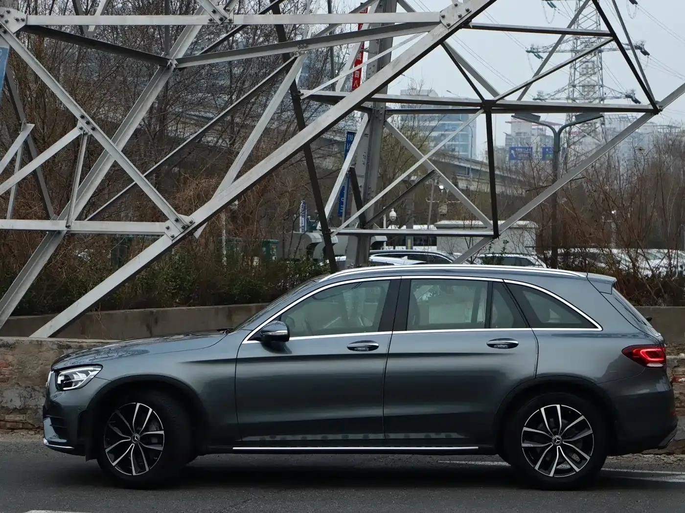 2020 Mercedes-Benz GLC 300 L 4MATIC Dynamic — миниатюра 20