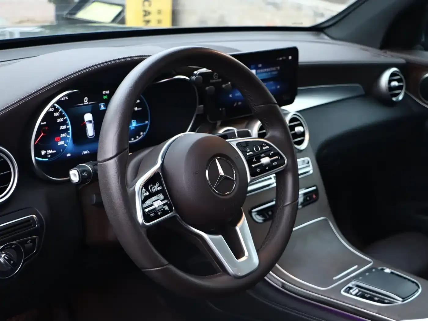 2020 Mercedes-Benz GLC 300 L 4MATIC Dynamic — миниатюра 6