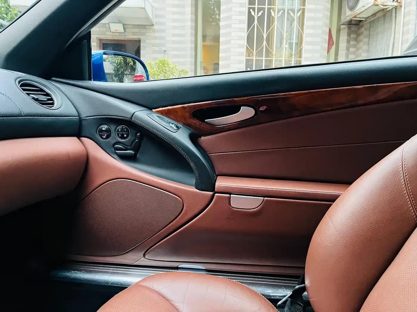 Mercedes-Benz SL-Class 2008 SL 500 — миниатюра 16