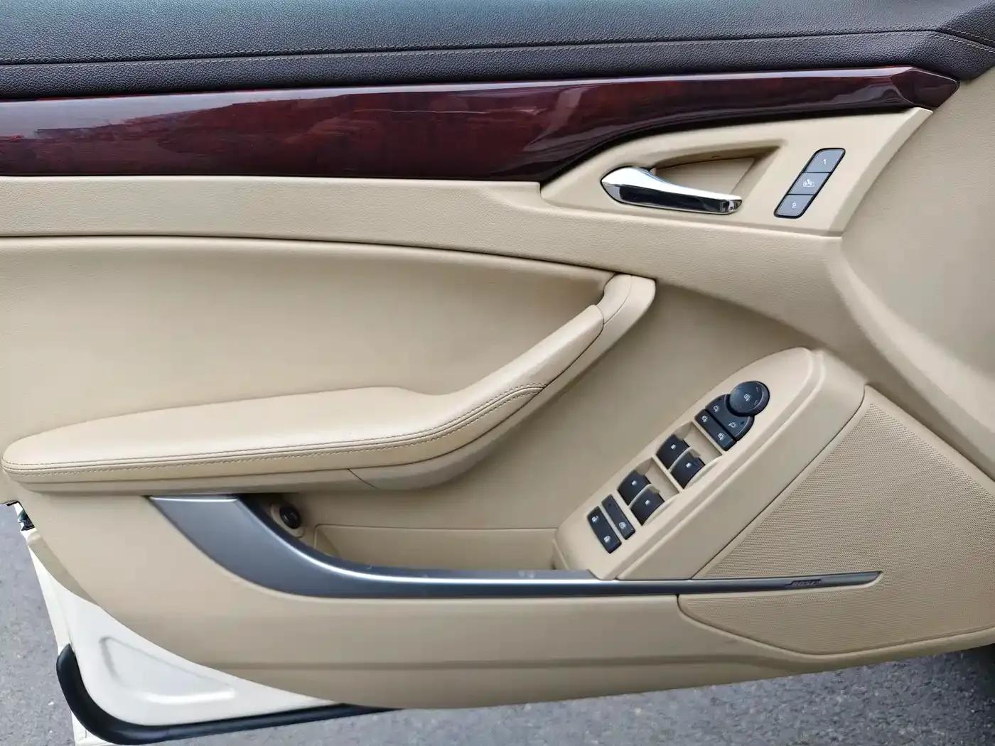 Cadillac CTS (Imported) 2009 2.8 Elite Sport Edition — миниатюра 13