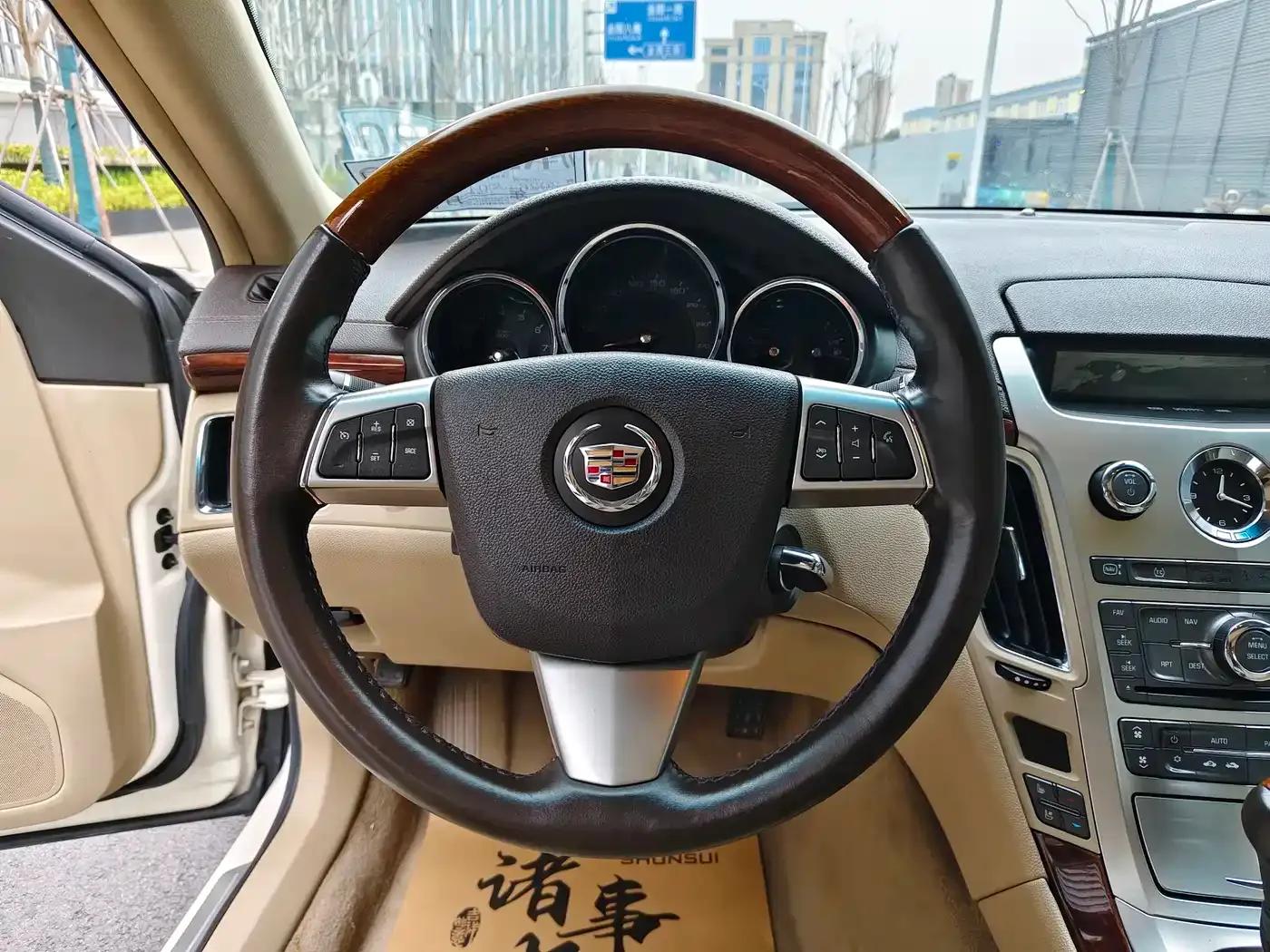 Cadillac CTS (Imported) 2009 2.8 Elite Sport Edition — миниатюра 14