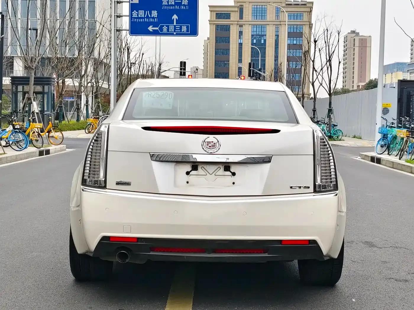 Cadillac CTS (Imported) 2009 2.8 Elite Sport Edition — миниатюра 5