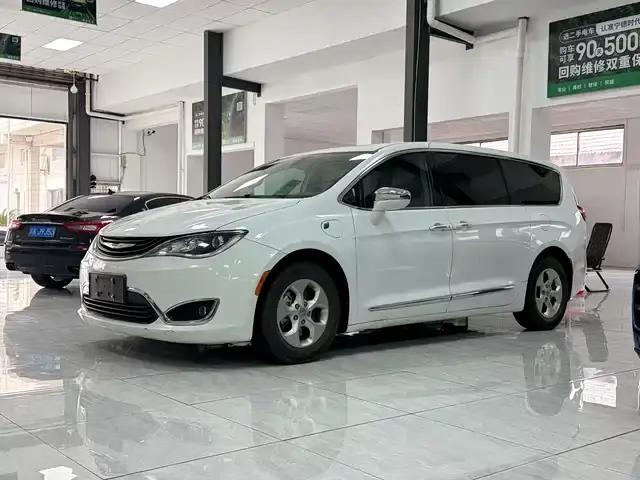 2018 Imported Grand Voyager PHEV 3.6L Plug-in Hybrid