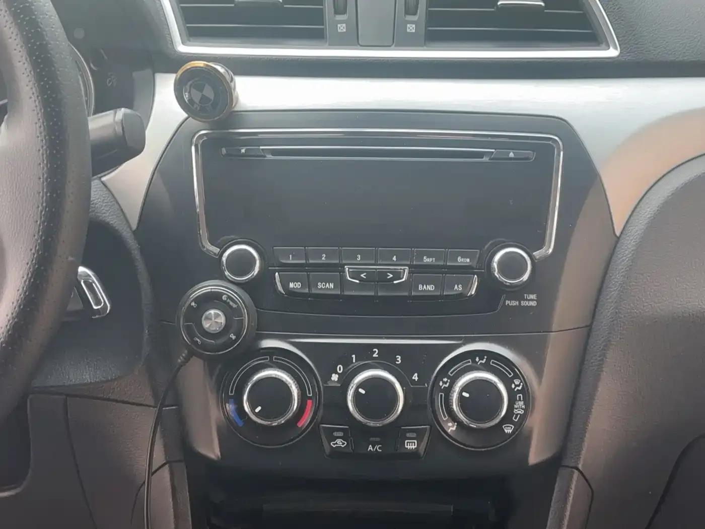 Ciaz 2015 1.6L Automatic Comfort Edition — миниатюра 13