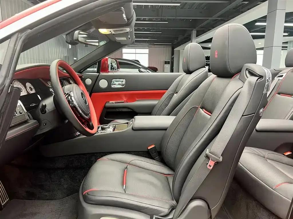 2018 Dawn 6.6T Black Badge — миниатюра 16