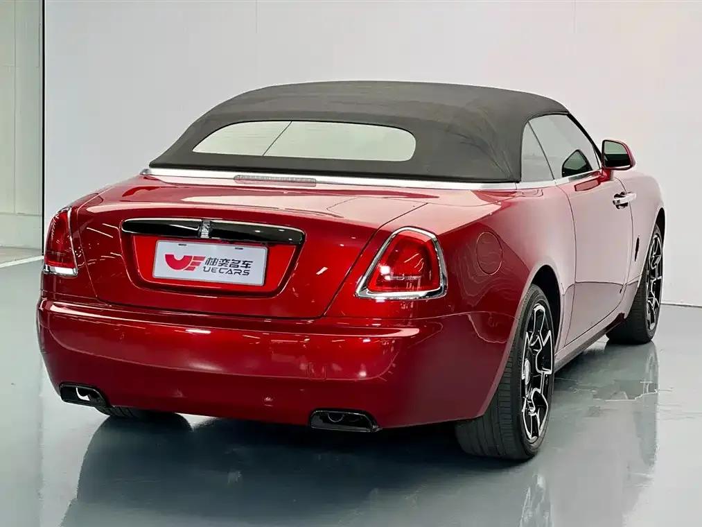 2018 Dawn 6.6T Black Badge — миниатюра 4