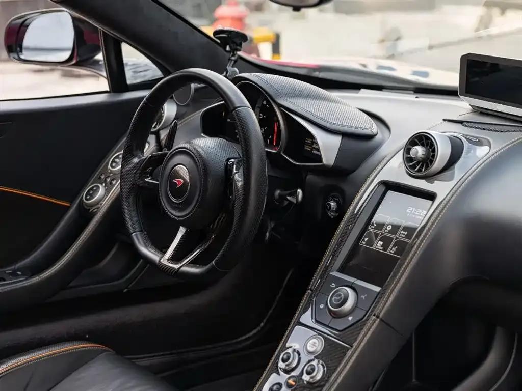McLaren 12C 2013 3.8T Coupe — миниатюра 12