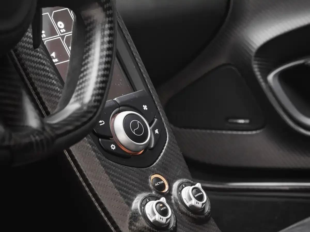 McLaren P1 2014 3.8T Standard Model — миниатюра 25