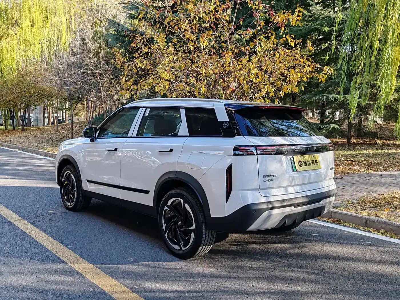 Explore 06 C-DM 2024 Luxury Edition — миниатюра 11