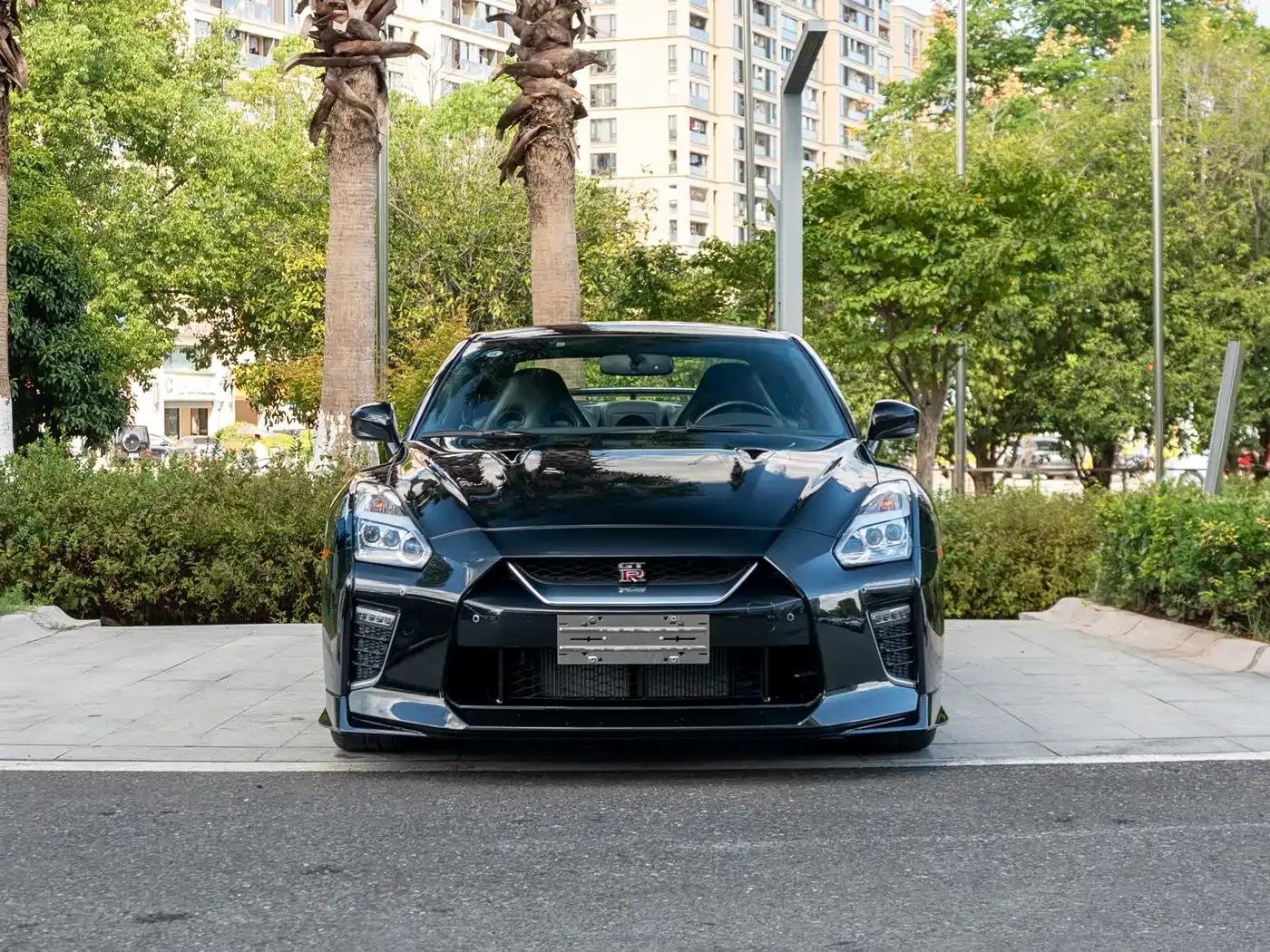 2023 Nissan GT-R 3.8T Automatic — миниатюра 2