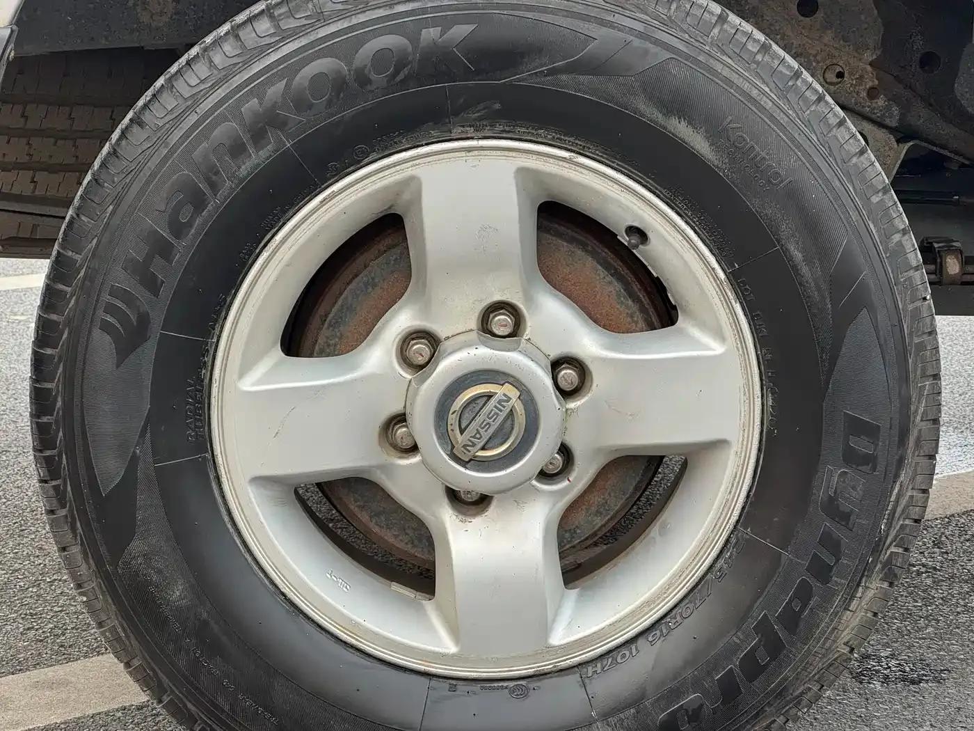 Nissan D22 2013 2.4L Gasoline 4WD Standard Model — миниатюра 13