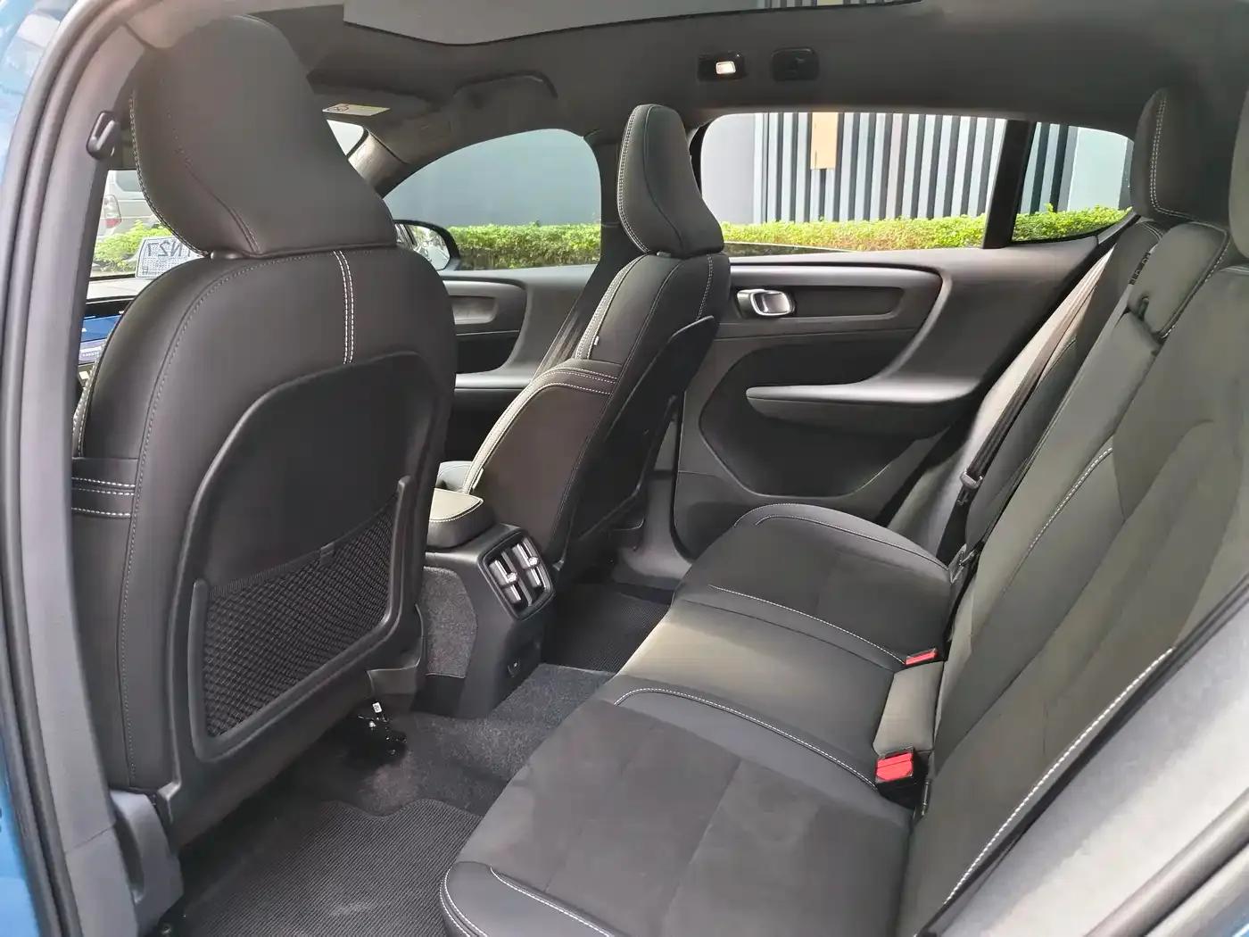 Volvo C40 2024 Long Range PRO — миниатюра 6