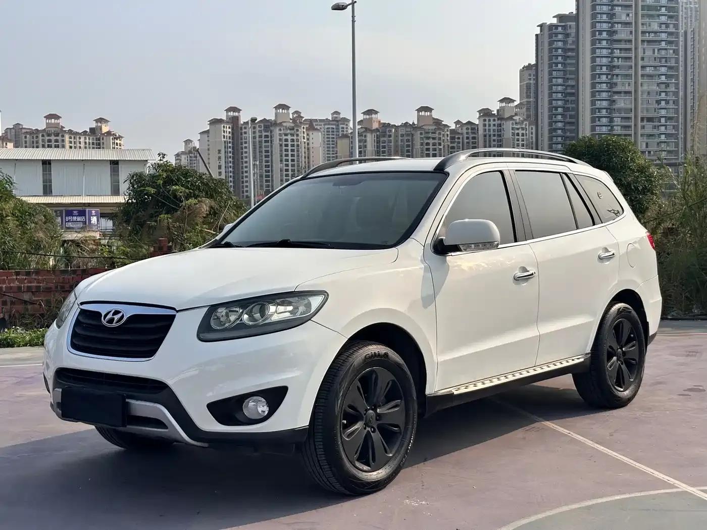Santa Fe Classic 2012 2.4 Supreme Edition 7-Seat 4WD — миниатюра 1