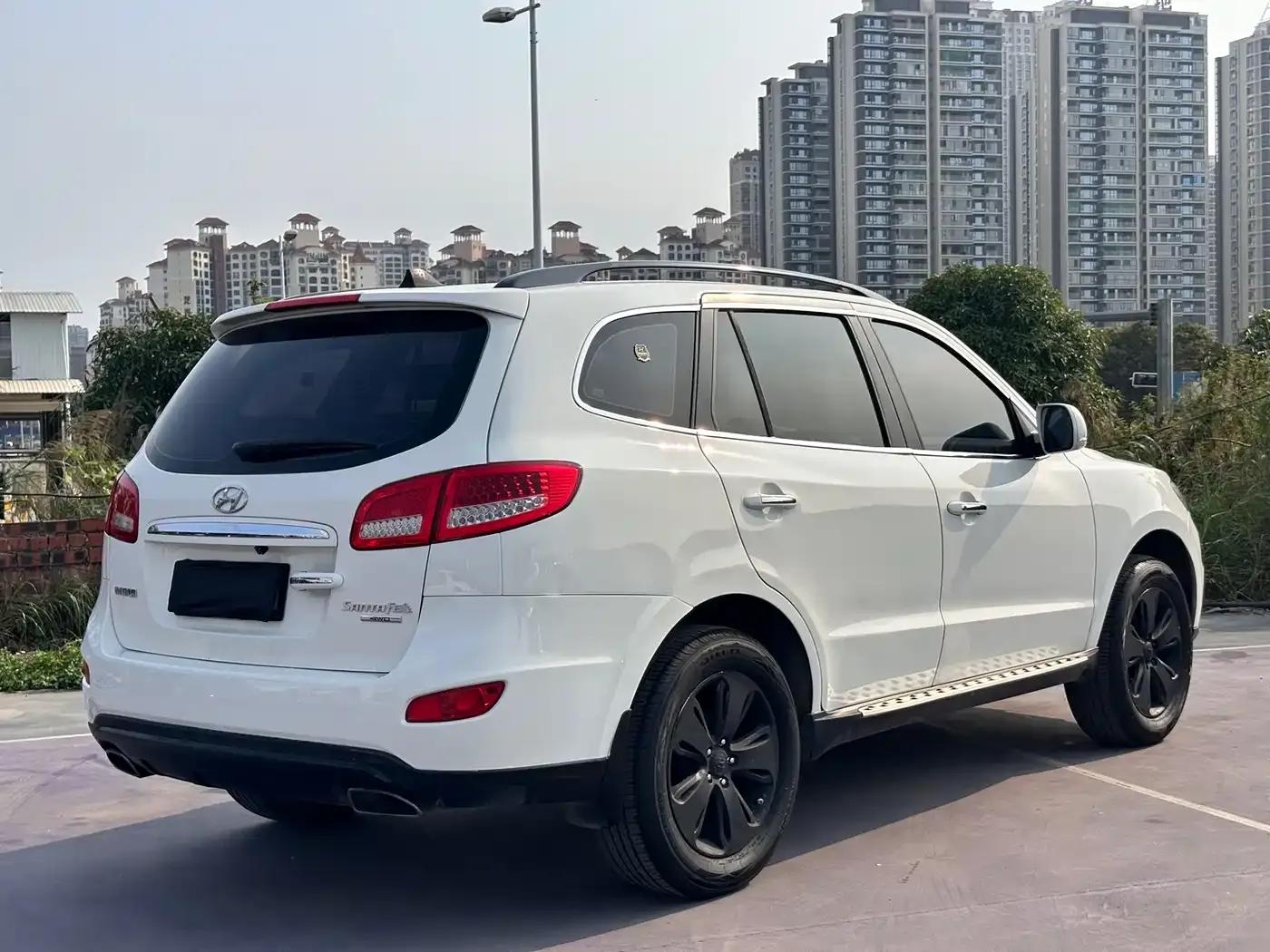 Santa Fe Classic 2012 2.4 Supreme Edition 7-Seat 4WD — миниатюра 6