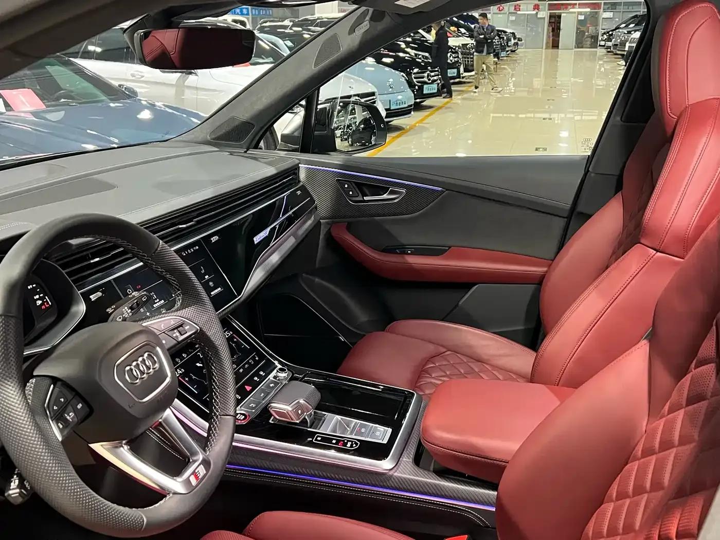 Audi SQ7 2024 4.0 TFSI — миниатюра 15