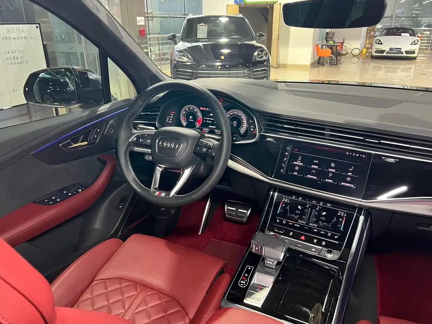 Audi SQ7 2024 4.0 TFSI — миниатюра 20