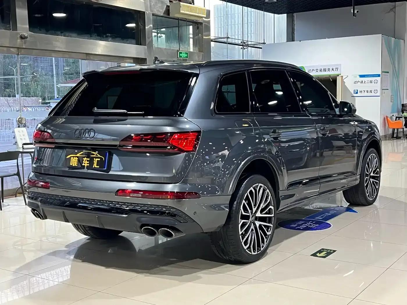 Audi SQ7 2024 4.0 TFSI — миниатюра 4