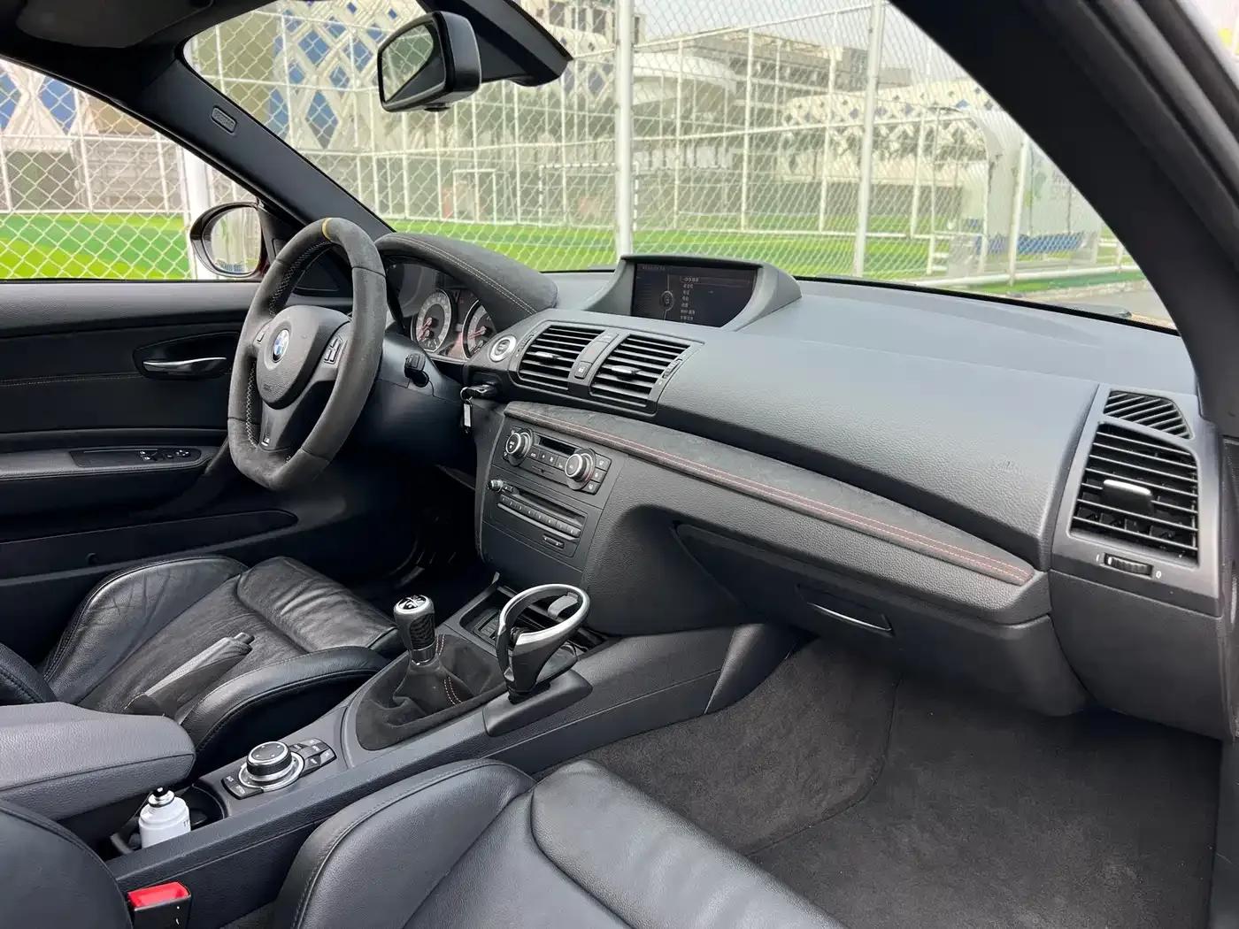 2011 BMW 1 Series M Coupe — миниатюра 11