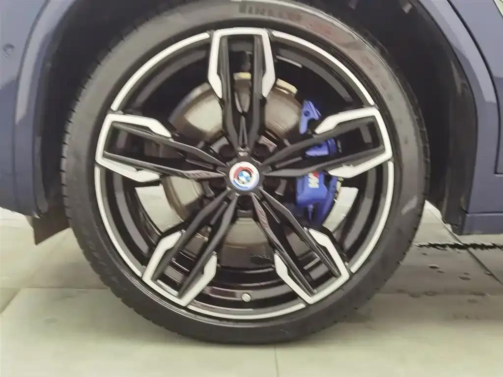 2022 BMW X3 M40i — миниатюра 17