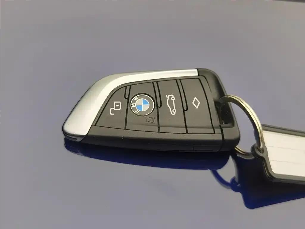 2022 BMW X3 M40i — миниатюра 19