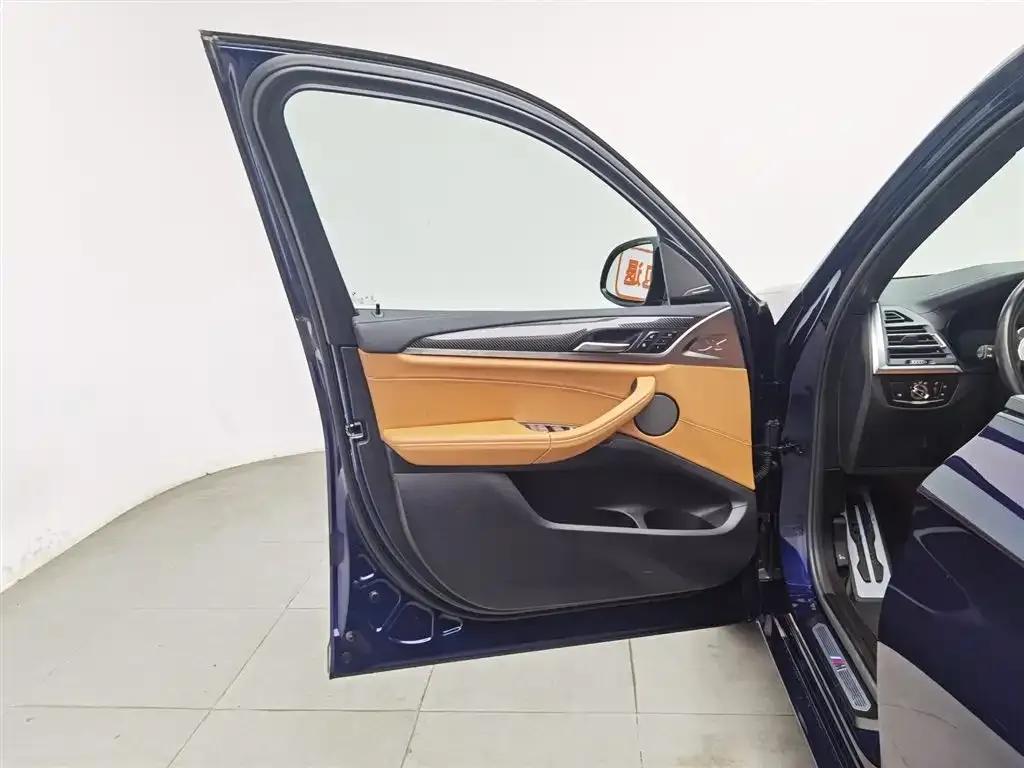 2022 BMW X3 M40i — миниатюра 8