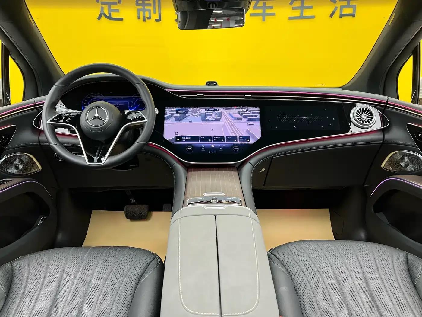 Mercedes-Benz EQS SUV 2023 450 4MATIC Pioneer Edition — миниатюра 11