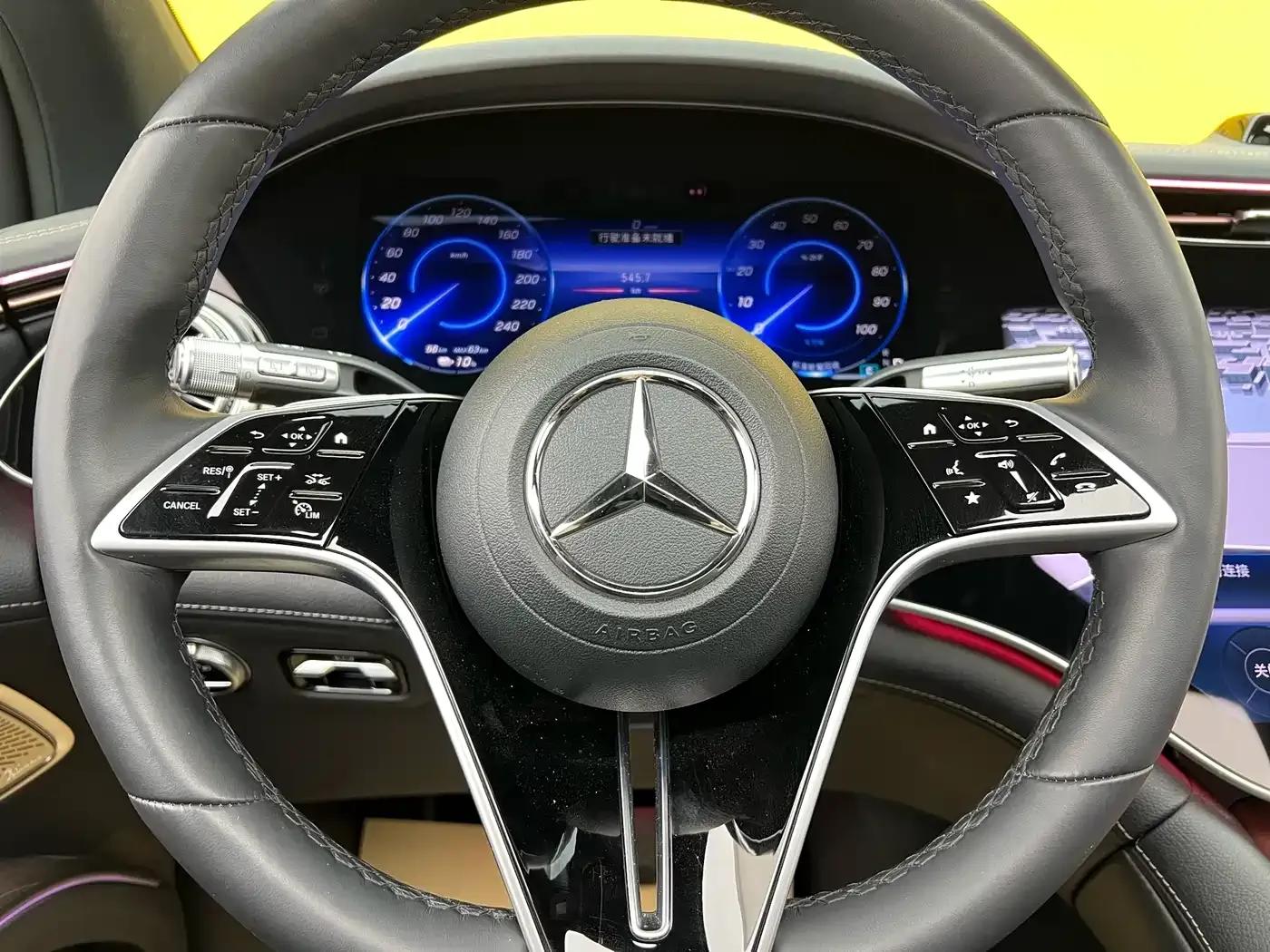 Mercedes-Benz EQS SUV 2023 450 4MATIC Pioneer Edition — миниатюра 13