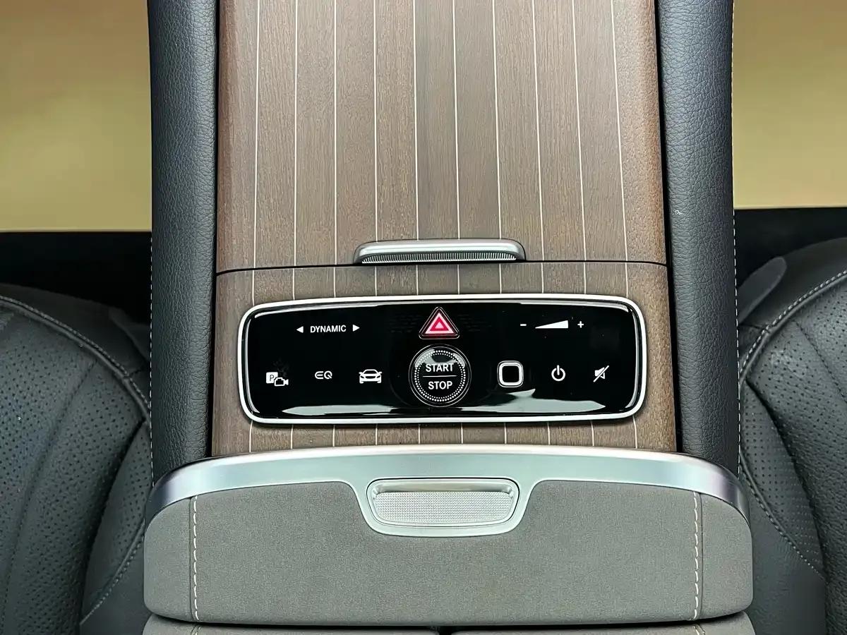 Mercedes-Benz EQS SUV 2023 450 4MATIC Pioneer Edition — миниатюра 15