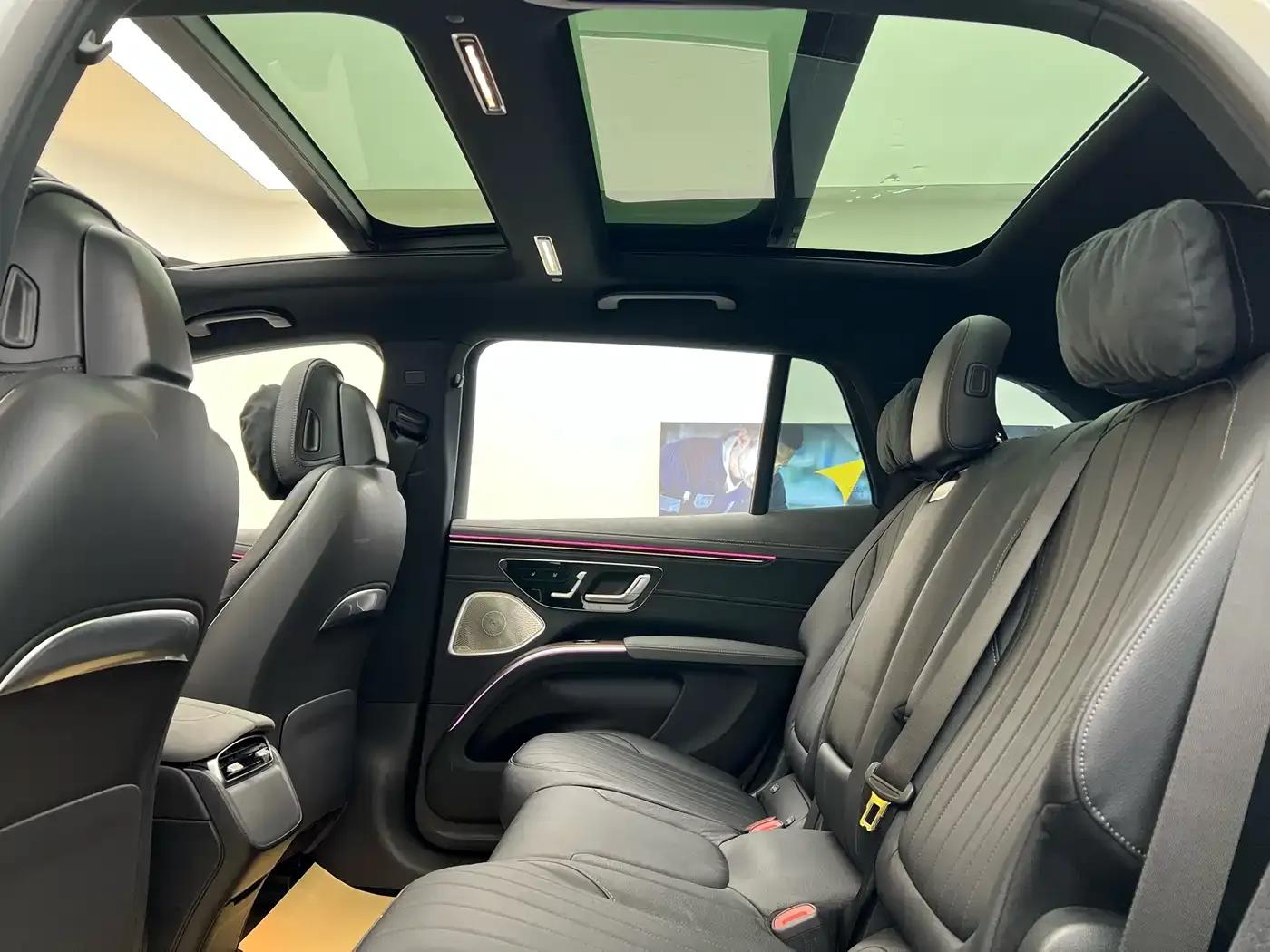 Mercedes-Benz EQS SUV 2023 450 4MATIC Pioneer Edition — миниатюра 35