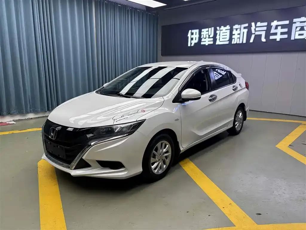2017 Honda Crider 1.5L CVT Classic Edition — миниатюра 1