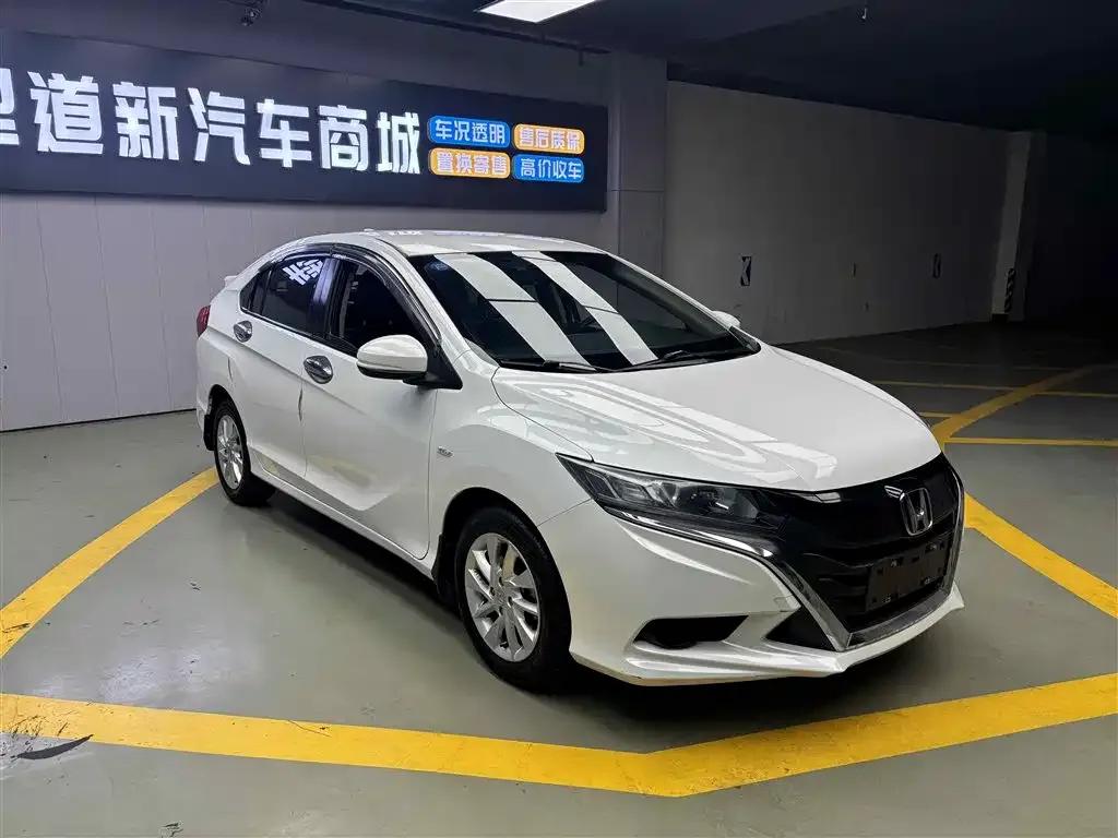 2017 Honda Crider 1.5L CVT Classic Edition — миниатюра 4